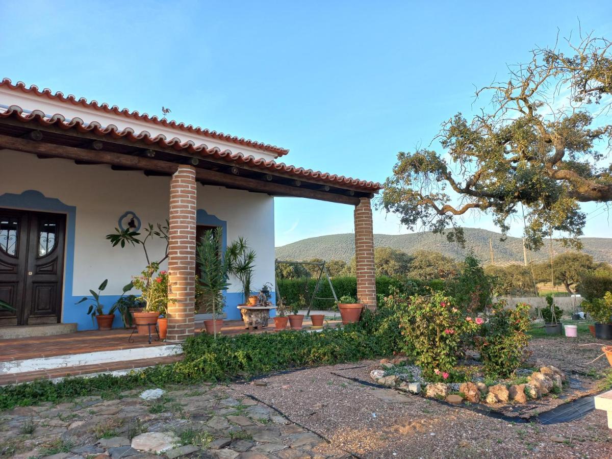 Aproveite O Sabor Do Alentejo Chalet